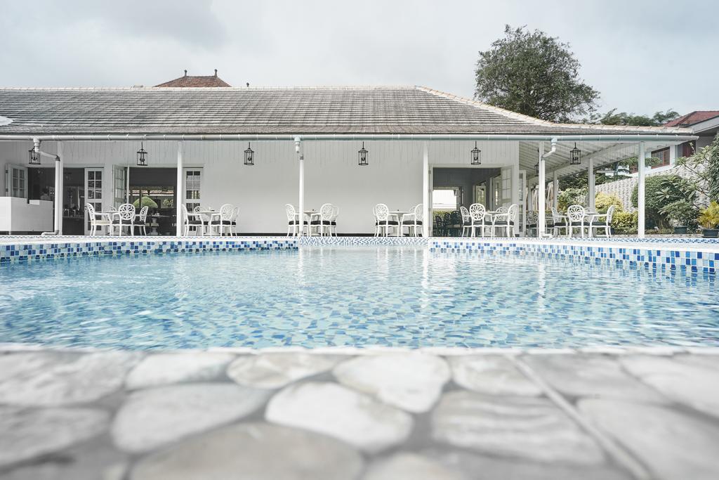 Menumbing Heritage Hotel Pangkal Pinang Exterior foto